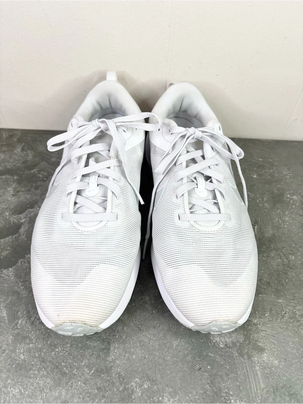 Nike Downshifter 12 road running shoes white sneakers men’s size 8